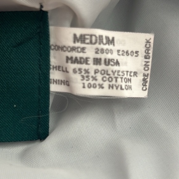 NASCAR racing Jacket Cheez it sponsor 
Beautiful condition size Medium VTG - Picture 6 of 9